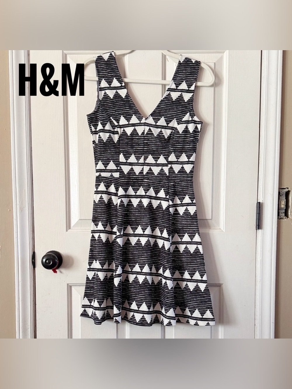 * H&M Black and White Geometric Print Dress Sz S